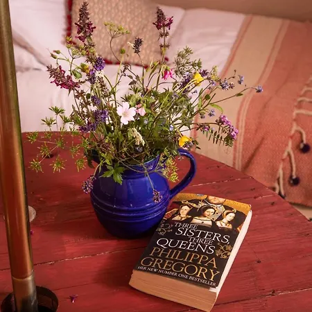 Tribal Moon Bell Tent - Love Zone Richmond (North Yorkshire)